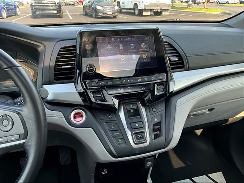 Used 2023 Honda Odyssey EX-L image 15