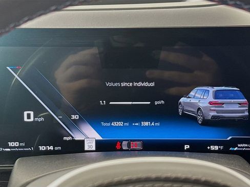 Used 2024 BMW X7 M60i w/ Executive Package image 12