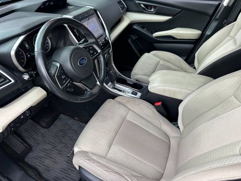 Used 2019 Subaru Ascent Premium w/ Popular Package #3 AWD/4WD image 9