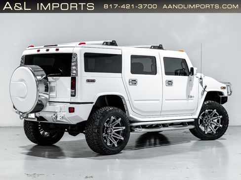 Used 2008 HUMMER H2 image 12