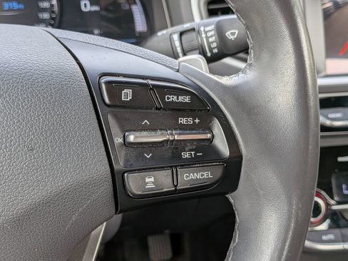 Used 2019 Hyundai Ioniq Limited FWD image 28