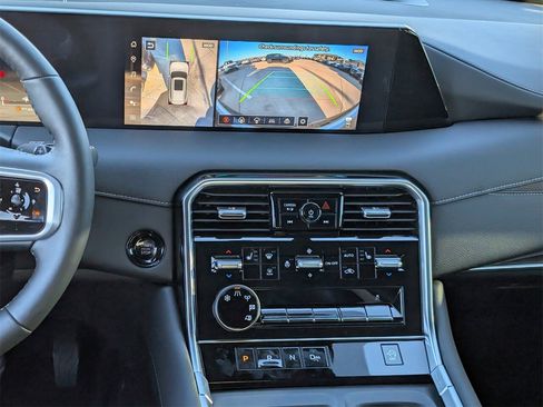 New 2026 Nissan Armada SL image 11