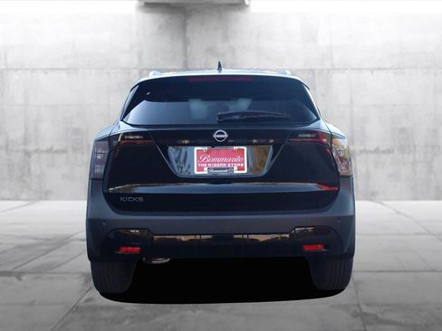 New 2026 Nissan Kicks SV image 6