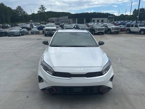 Used 2024 Kia Forte GT-Line w/ GT-Line Premium Package FWD image 2