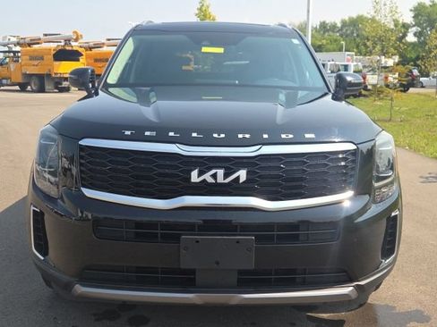 Used 2022 Kia Telluride S AWD/4WD image 3