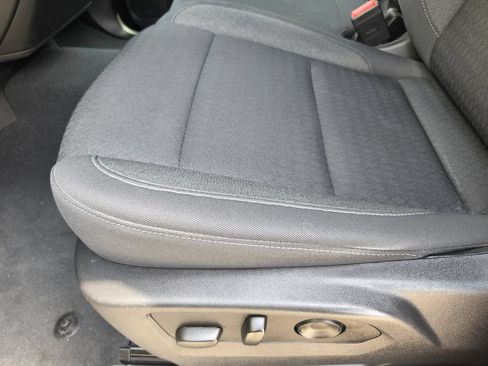 Used 2023 Chevrolet Silverado 1500 Custom RWD image 21