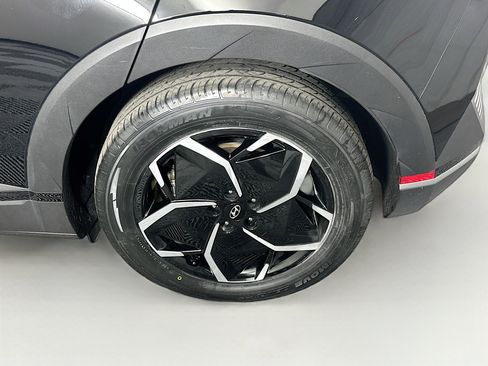 Used 2024 Hyundai Ioniq 5 SEL image 11