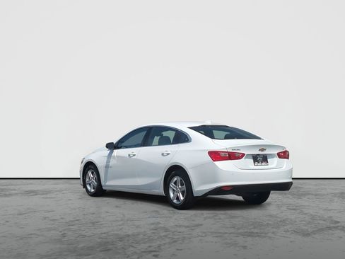 Used 2024 Chevrolet Malibu LT FWD image 6