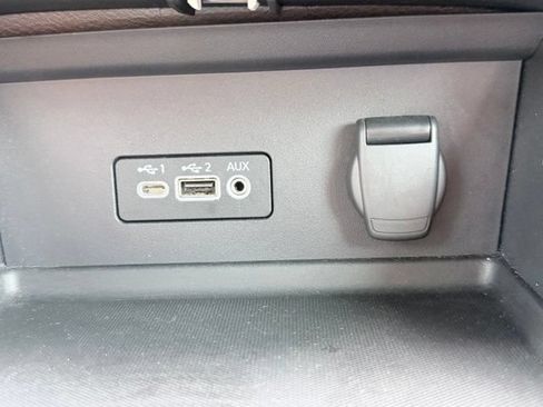 Used 2023 Nissan Sentra SV w/ Trunk Package FWD image 16