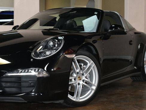 Used 2015 Porsche 911 Targa 4 AWD/4WD image 54
