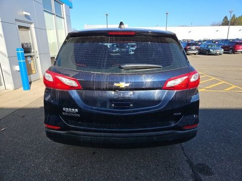 Used 2020 Chevrolet Equinox LS image 6