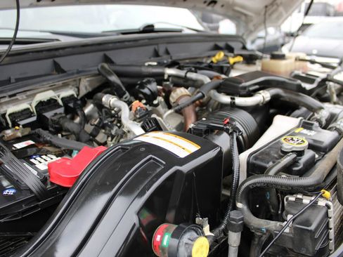 Used 2011 Ford F350 Lariat w/ Lariat Interior Pkg image 43