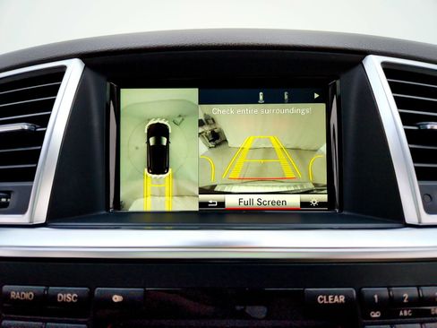 Used 2014 Mercedes-Benz ML 350 ML 350 w/ Premium 1 Package image 16