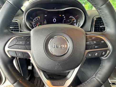 Used 2019 Jeep Grand Cherokee High Altitude AWD/4WD image 22