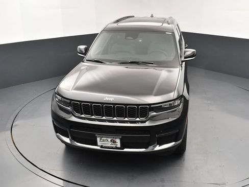 Used 2025 Jeep Grand Cherokee L Limited w/ Trailer Tow Package AWD/4WD image 14