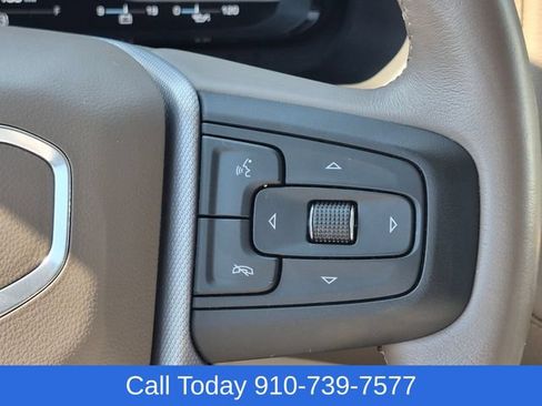 Used 2023 GMC Yukon XL Denali AWD/4WD image 21