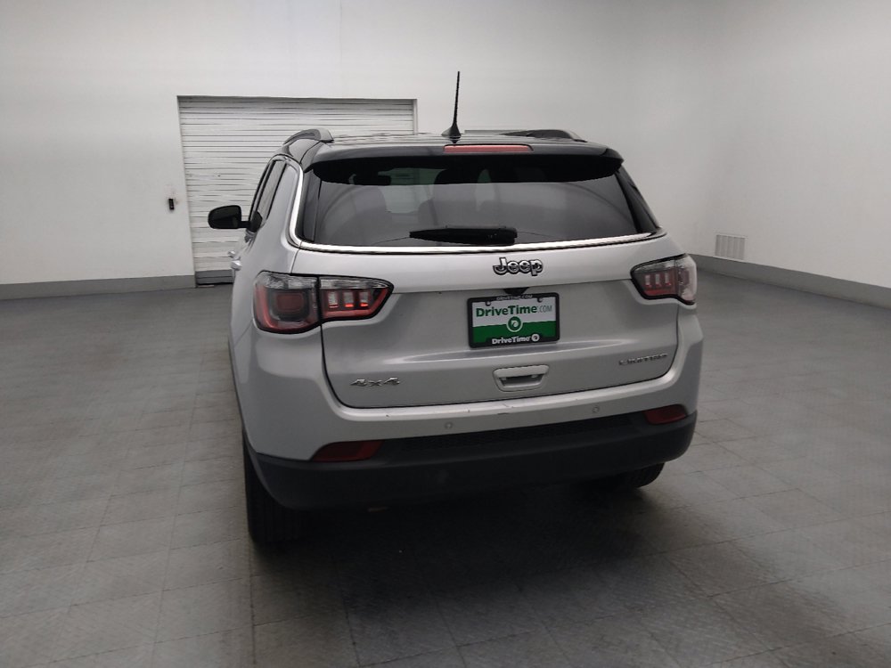 Used 2025 Jeep Compass Limited AWD/4WD image 6