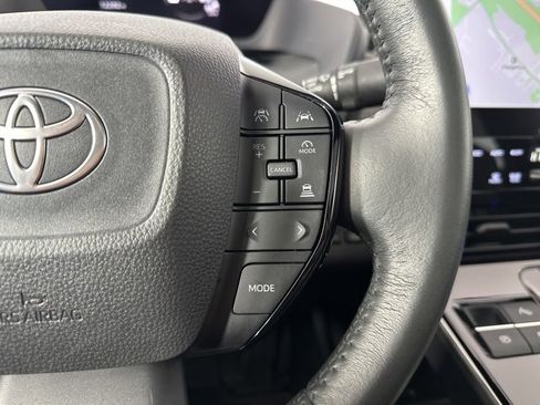 Certified 2025 Toyota bZ4X AWD image 16