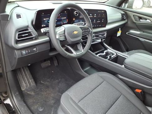 New 2026 Chevrolet Traverse LT image 5