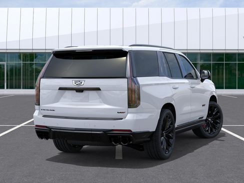 New 2026 Cadillac Escalade V AWD/4WD image 4