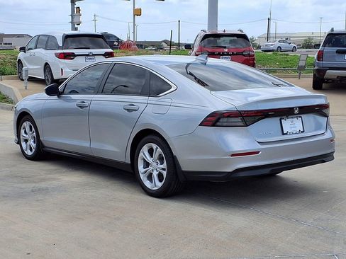 Certified 2025 Honda Accord LX image 5