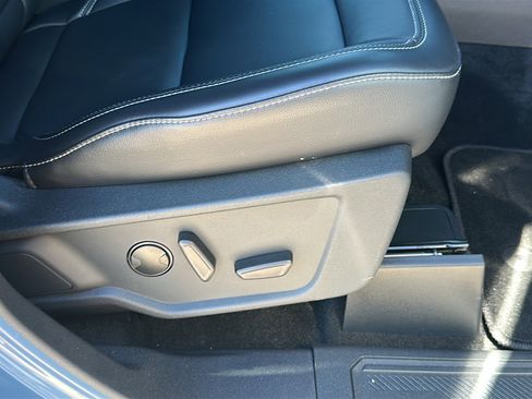 Used 2025 Ford Bronco Outer Banks AWD/4WD image 26