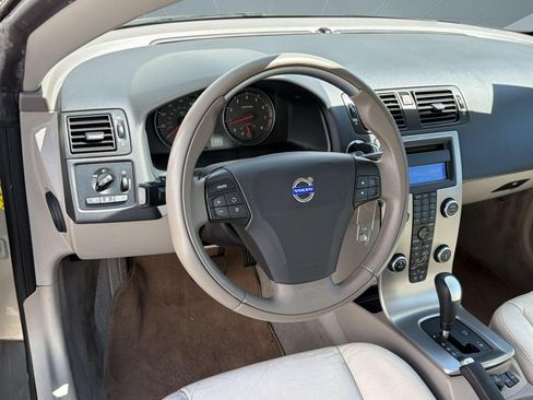 Used 2006 Volvo C70 T5 FWD image 24