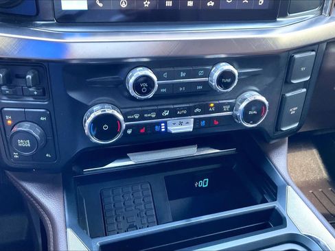 Used 2024 Ford F350 King Ranch AWD/4WD image 31