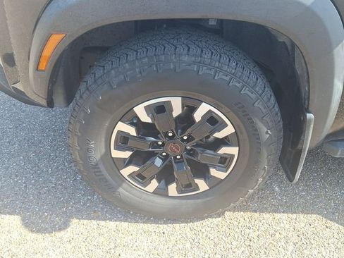 Certified 2023 Nissan Frontier PRO-4X w/ Tow Package AWD/4WD image 15