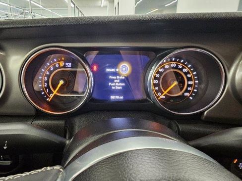 Used 2020 Jeep Gladiator Sport w/ Quick Order Package 24S image 13