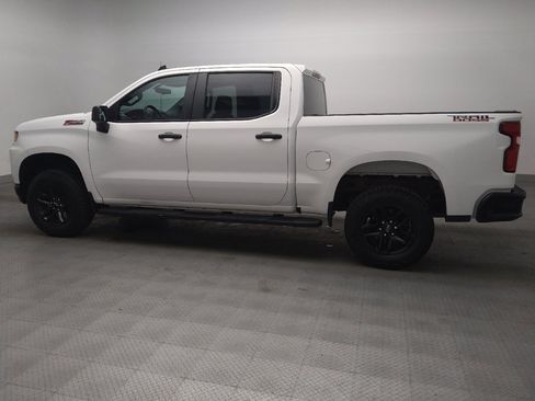 Used 2020 Chevrolet Silverado 1500 Custom Trail Boss w/ Custom Convenience Package AWD/4WD image 3