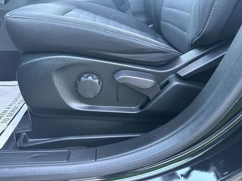 Certified 2022 Ford Edge SE w/ Cargo Accessory Package image 54