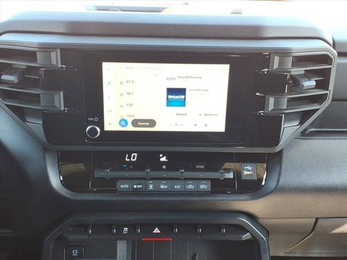 Used 2025 Toyota Tundra SR image 25