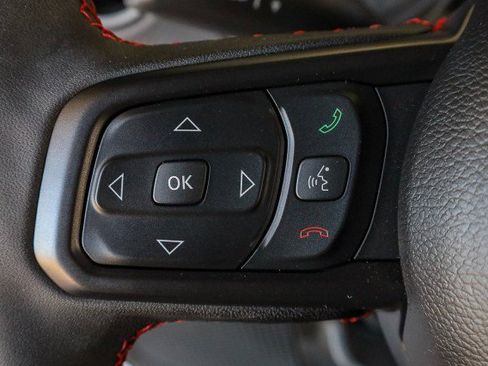 Used 2024 Jeep Gladiator Rubicon w/ Convenience Group image 28