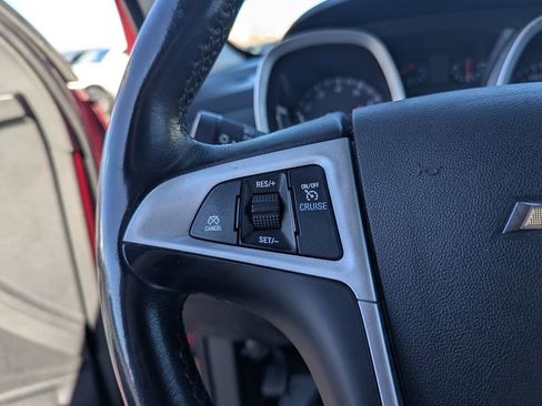 Used 2015 Chevrolet Equinox LT image 16