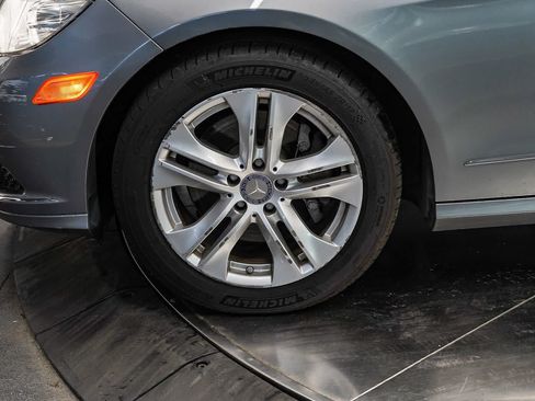 Used 2011 Mercedes-Benz E 350 Sedan image 9