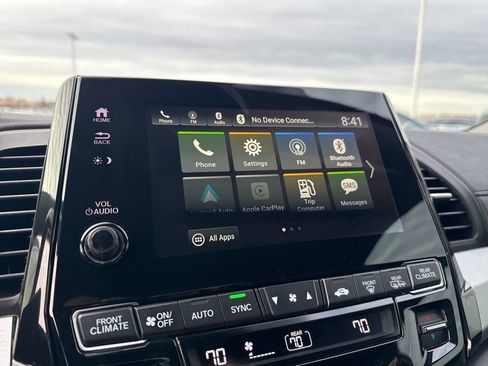 Used 2024 Honda Odyssey EX-L image 16