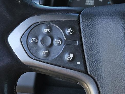 Used 2018 Chevrolet Tahoe Premier image 16