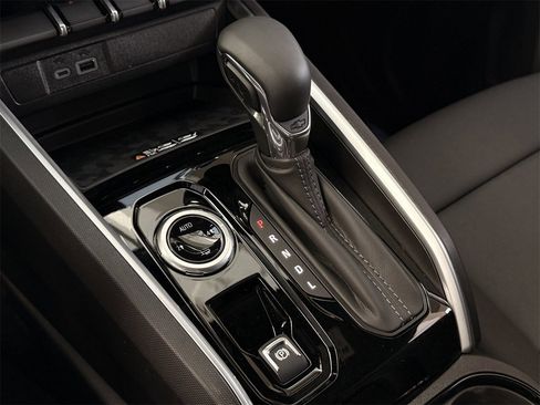 New 2026 Chevrolet Colorado LT w/ LT Convenience Package image 17