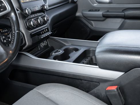 Used 2021 RAM 1500 Big Horn image 36