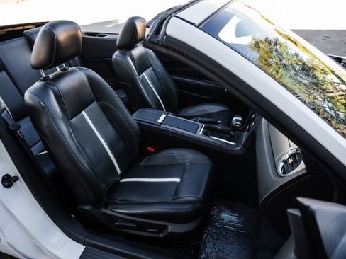 Used 2010 Ford Mustang GT Premium image 70