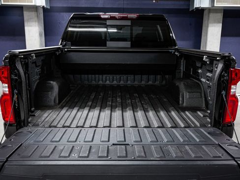 Used 2024 Chevrolet Silverado 1500 High Country w/ Midnight Edition AWD/4WD image 50