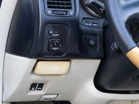 Used 2003 Lexus SC 430 Base image 25