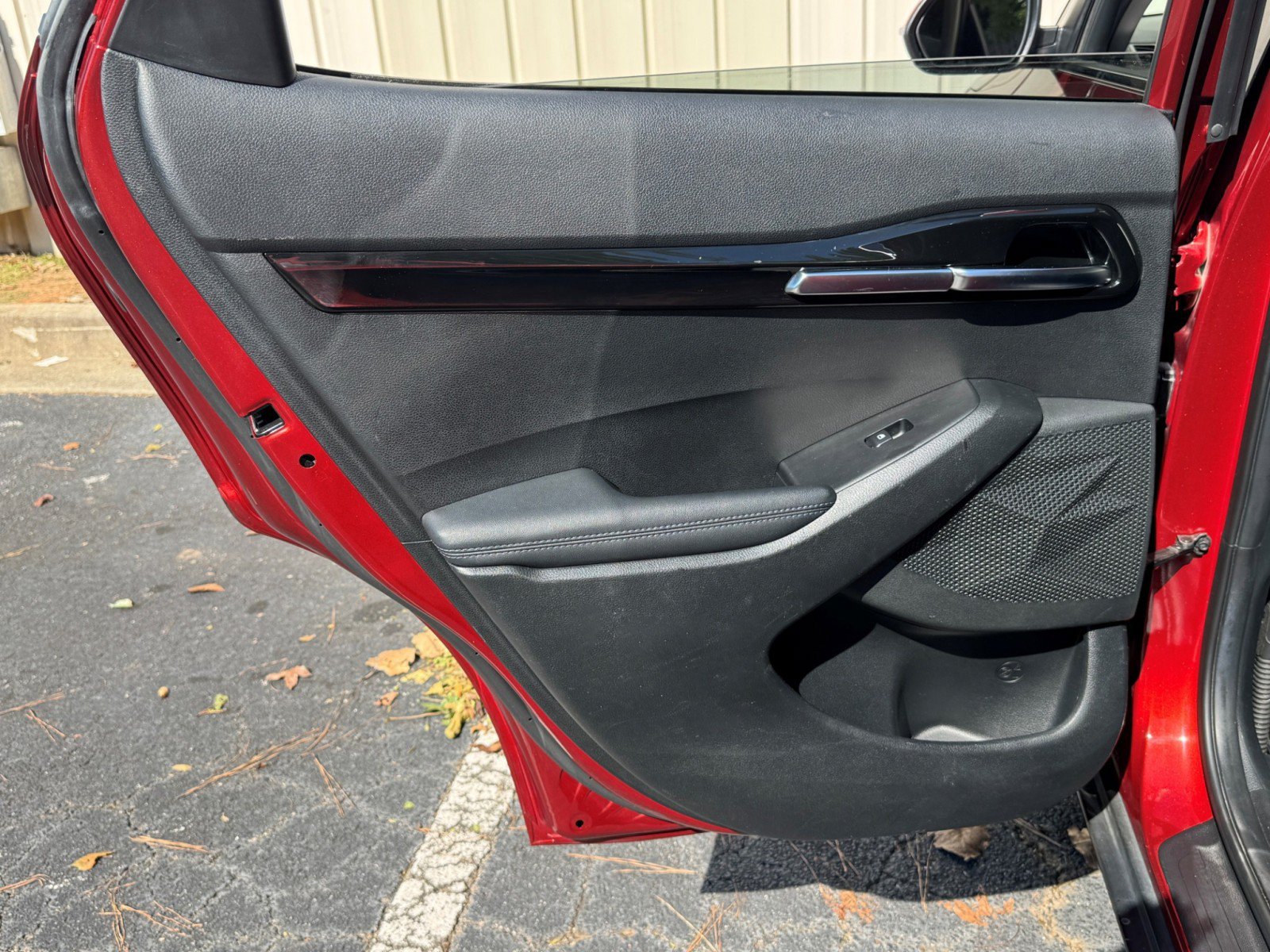 Used 2022 Kia Seltos S FWD image 34