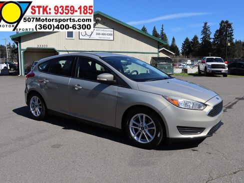 Used 2016 Ford Focus SE image 10