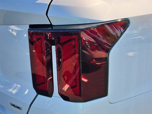 New 2026 Kia Sorento EX image 11