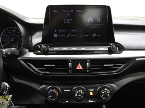 Used 2023 Kia Forte LXS w/ LXS Technology Package FWD image 12