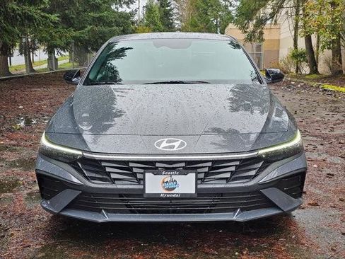 New 2026 Hyundai Elantra Sport FWD image 2