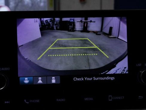 Certified 2024 Honda HR-V LX image 33