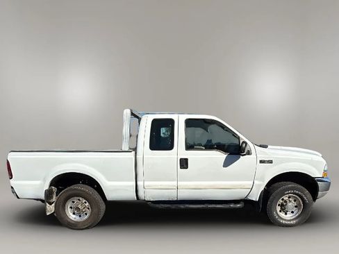 Used 2003 Ford F250 4x4 SuperCab Super Duty image 6